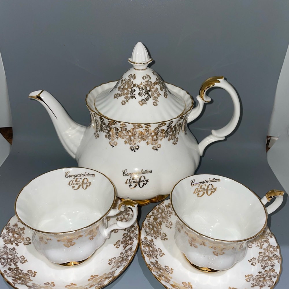 50th Anniversary Tea Set - Picture 3 of 5